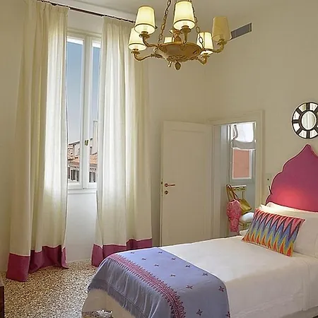 Palazzo Ca'nova On The Grand Canal - Canella Apartamento Veneza